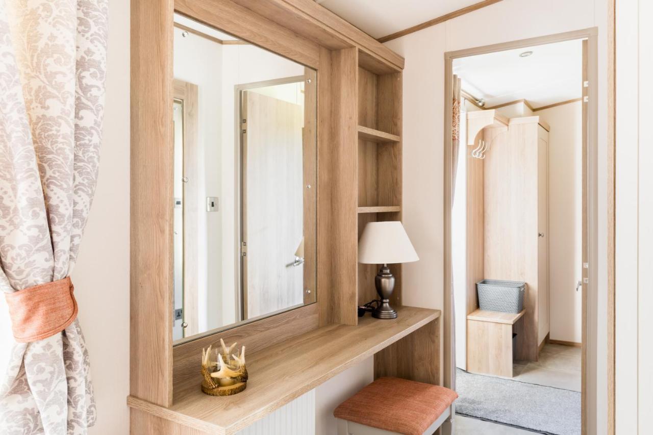 Villa Clearwater South Cerney Esterno foto